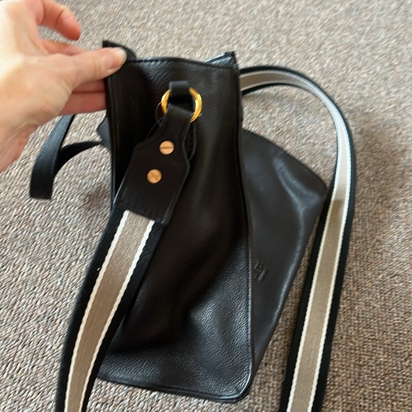 margot New York buttery soft leather bag - Picture 7 of 10